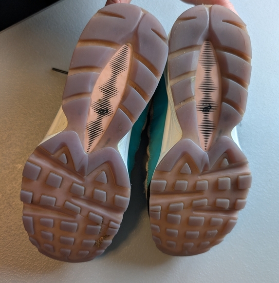 Girls Nike Air Sneakers